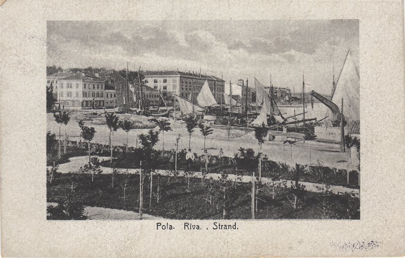 Pola : Riva = Strand