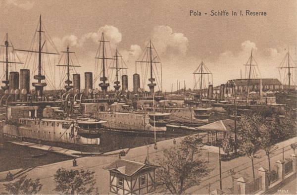 Pola : Schiffe in I. Reserve