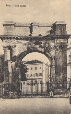 Pola : Porta Aurea