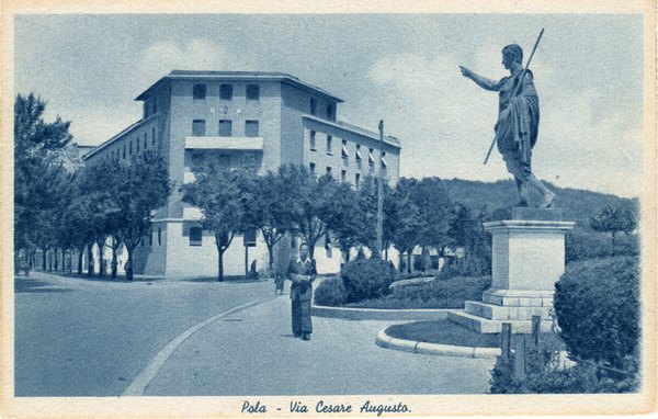 Pola : Via Cesare Augusto