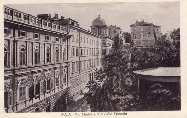 Pola : Via Giulia e Via della Specula