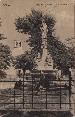 Pola : Piazza Alighieri : fontana