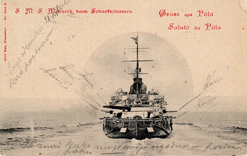Gruss aus Pola = Saluto da Pola : S. M. S. Monarch beim Scharfschiesse