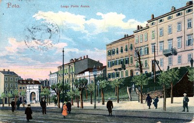 Pola : Largo Porta Aurea