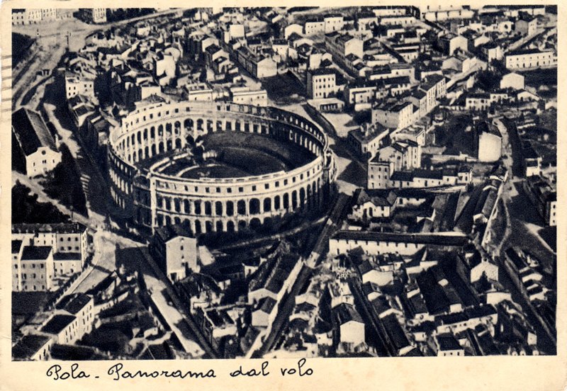 Pola : panorama dal volo