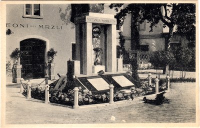 Pola : Caserma Francesco Rismondo : monumento ai caduti del 12. Regg. Bersaglieri