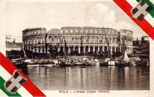 Pola : l'Arena (opera romana)